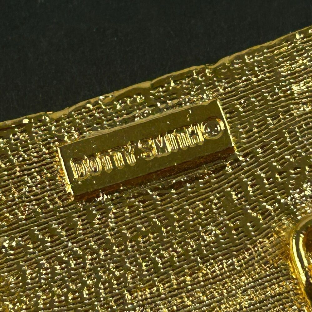 Vintage Dotty Smith Goldtone American Flag Enameled Belt Buckle 2.5" x  1.75" - Picture 4 of 13